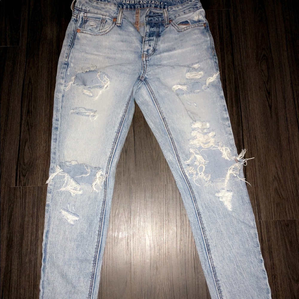 AE regular denim ripped jeans 🤍
